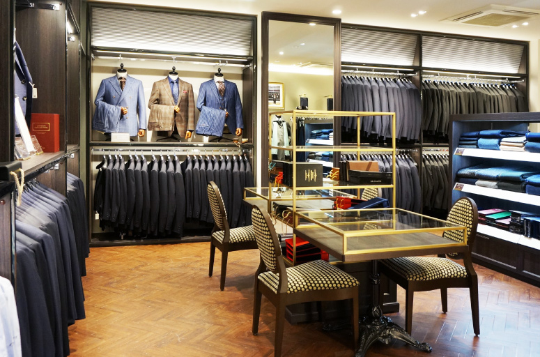新宿3丁目店|店内概観